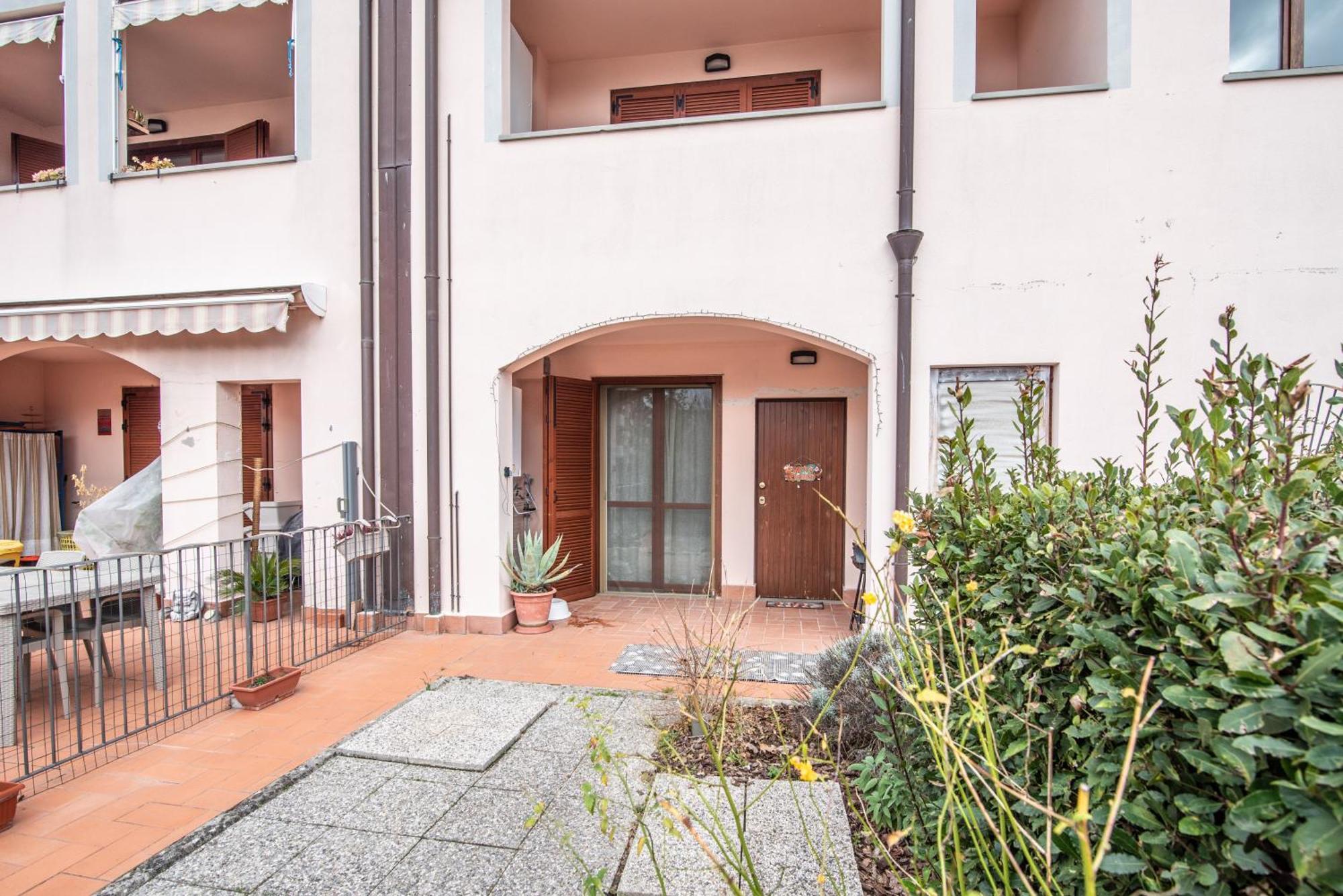 Via Della Musica Apartment Vicchio Bagian luar foto